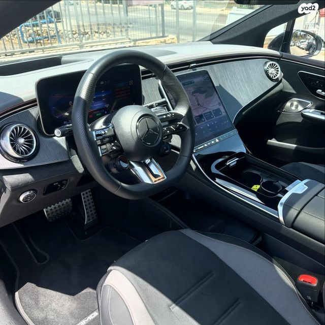 מרצדס-בנץ EQE