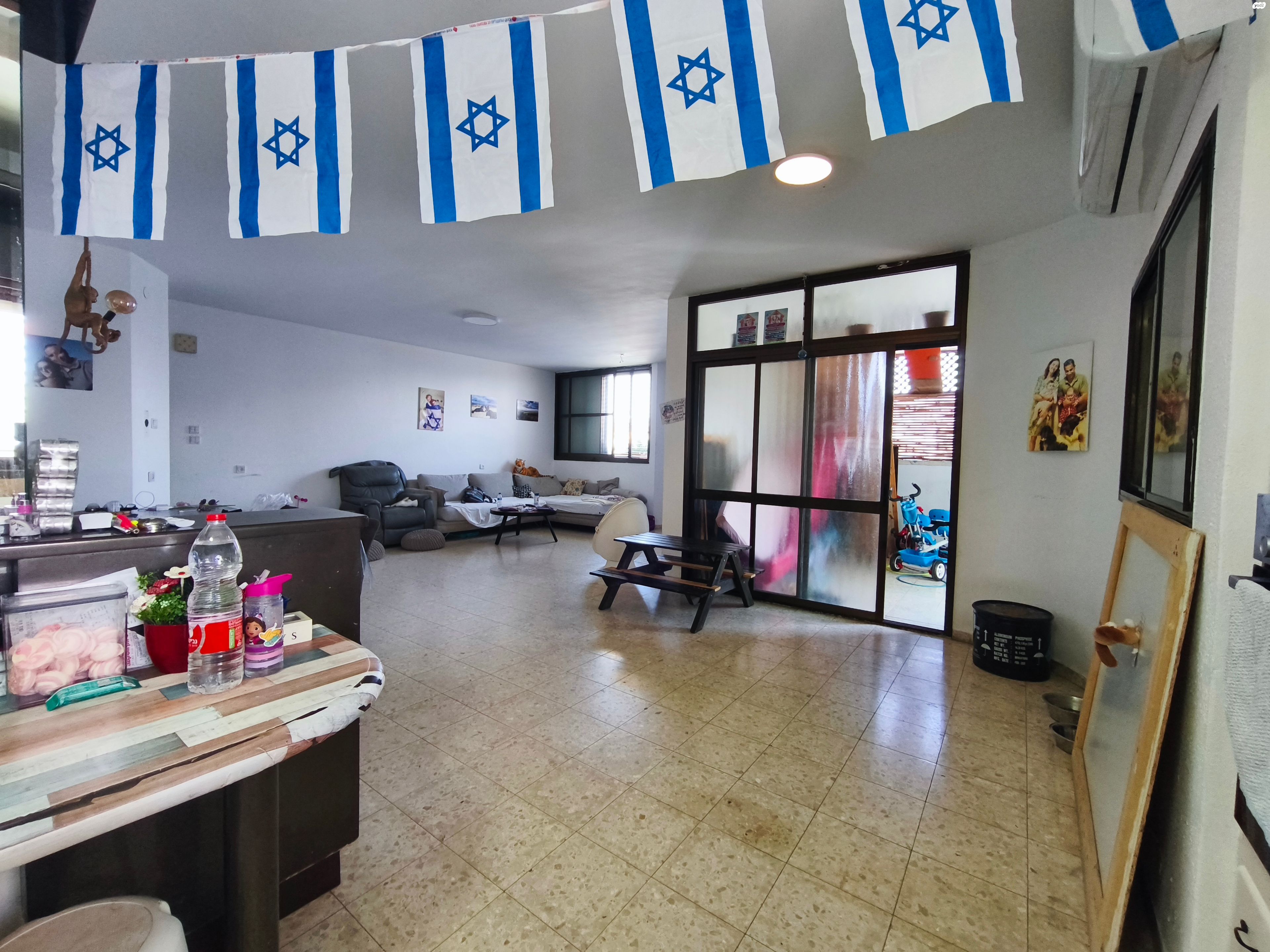 ירושלים 53