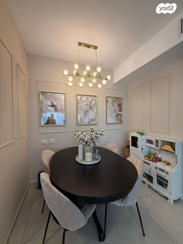 דירה, רזיאל 50, החותרים, טירת כרמל