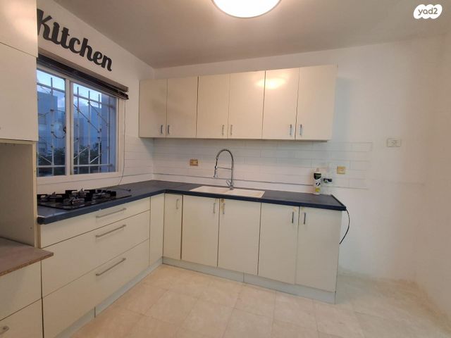 דירה, אליהו הנביא, רובע י', אשדוד