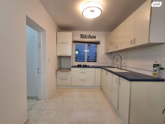 דירה, אליהו הנביא, רובע י', אשדוד