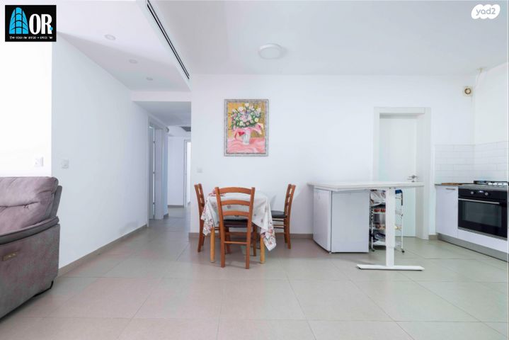 דירה, ש"י עגנון, נאות שמיר, יבנה