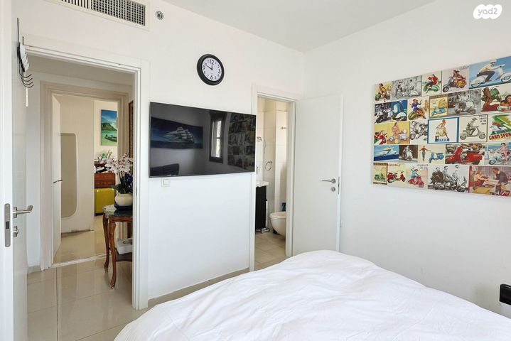 דירה, שדרת התמרים 9, שכונת בן גוריון, מרכז העיר ג', רמת גן