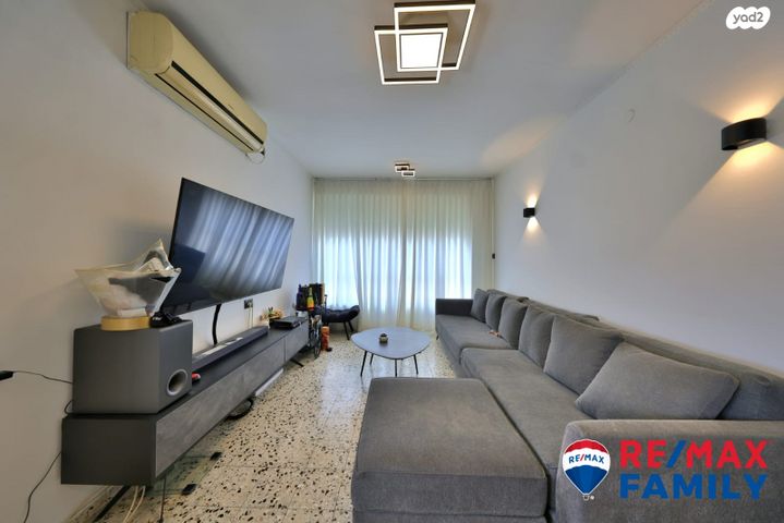 דירה, משה שרת 42, קרית חיים מזרחית, חיפה