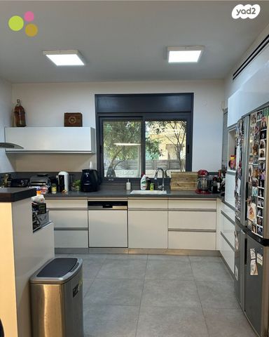 בית פרטי/ קוטג', המושבה, בנימינה גבעת עדה