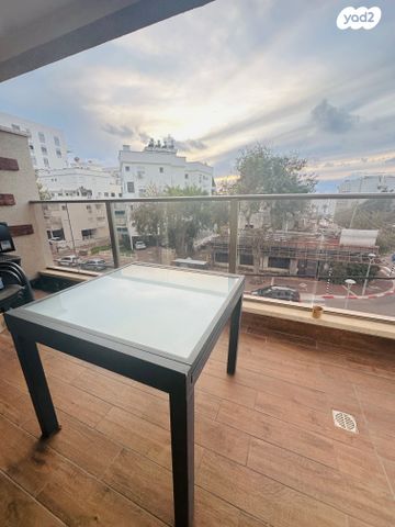 דירה, ז'בוטינסקי, עיר, מרכז העיר, נהריה