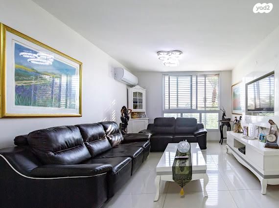 דירה, חנה רובינא, הדר גנים, פתח תקווה