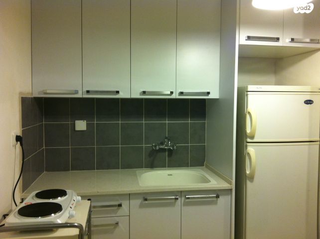 דירה, יד ושם, שכונה ג', באר שבע