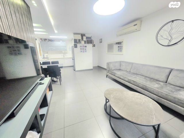 דירה, נחל שניר, רובע י"א, אשדוד