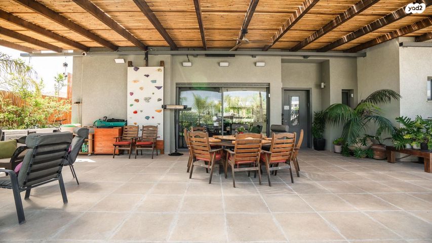 בית פרטי/ קוטג', שרונית, להבים