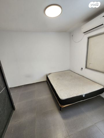 דירה, שכונה ב', באר שבע