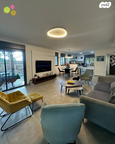 בית פרטי/ קוטג', המושבה, בנימינה גבעת עדה