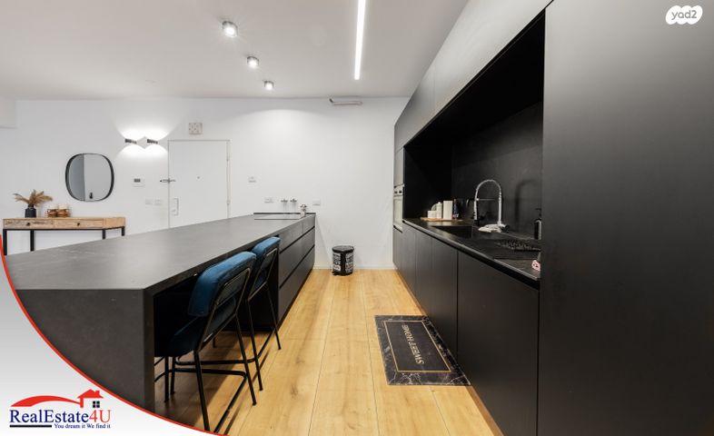 דירה, עוזי חיטמן 9, עיר ימים, נתניה