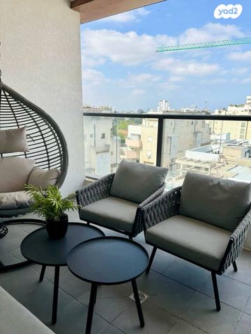 דירה, הוד השרון