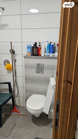 דו משפחתי, קרית מלאכי