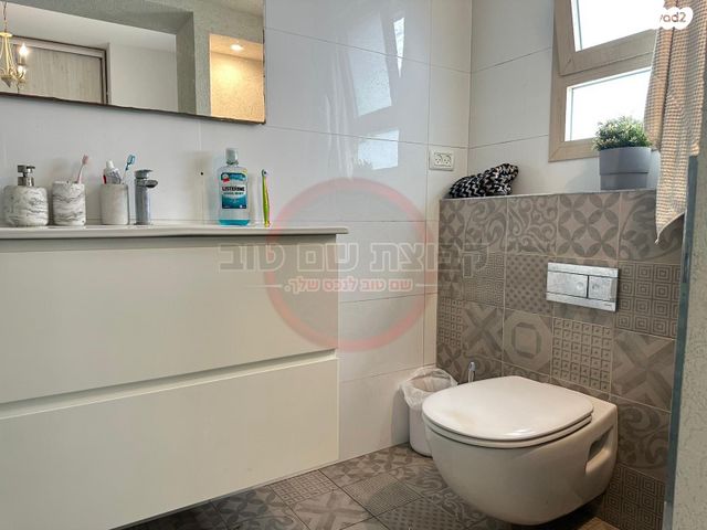 דו משפחתי, רימון, שאר העיר, כפר תבור