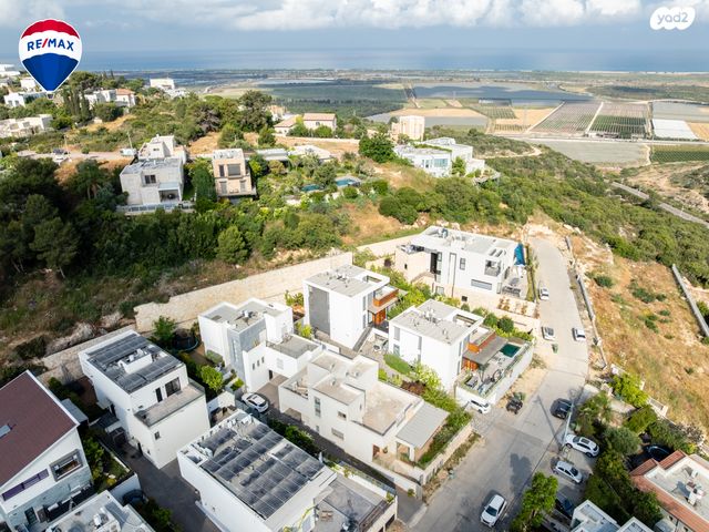 דו משפחתי, אח"י אילת, זכרון יעקב