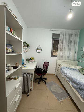 דירת גן, גדרון, גבעת מכוש, כרמיאל