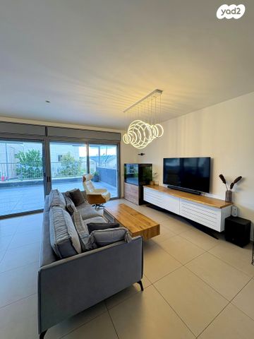 בית פרטי/ קוטג', סנסן, צור הדסה