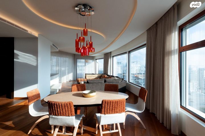 גג/ פנטהאוז, פרופ' יובל נאמן, הגוש הגדול, רמת אביב החדשה, נופי ים, תל אביב יפו