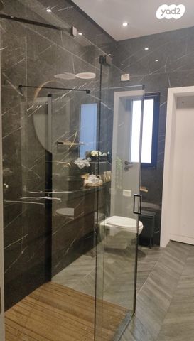 בית פרטי/ קוטג', גילת