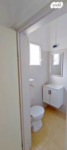 דירה, השומר 1, העיר התחתית, ואדי סאליב, חיפה