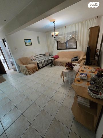 דירה, יהודה, קרית ים ב', קרית ים