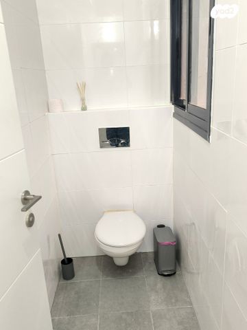 גג/ פנטהאוז, הנביאים 11, הנביאים, בת ים