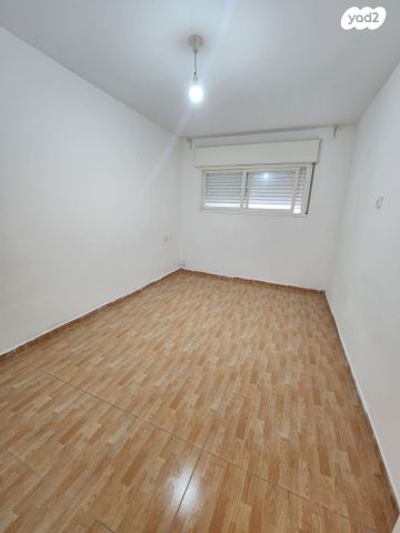 דירה, ד"ר יהושע טהון 16, צפון מערב מרכז העיר, נתניה