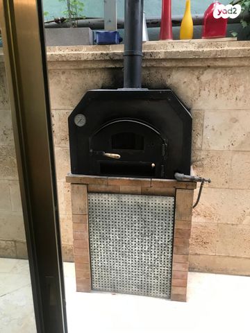 דירת גן, הצדף, תל אביב יפו