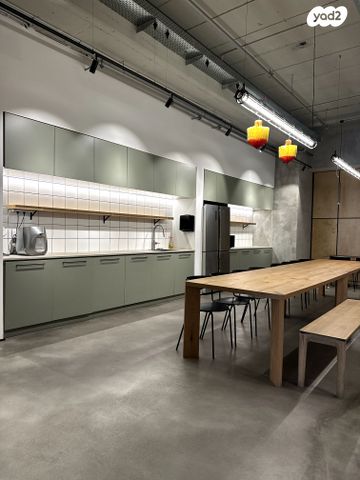 משרדים, ביצרון ורמת ישראל, תל אביב יפו