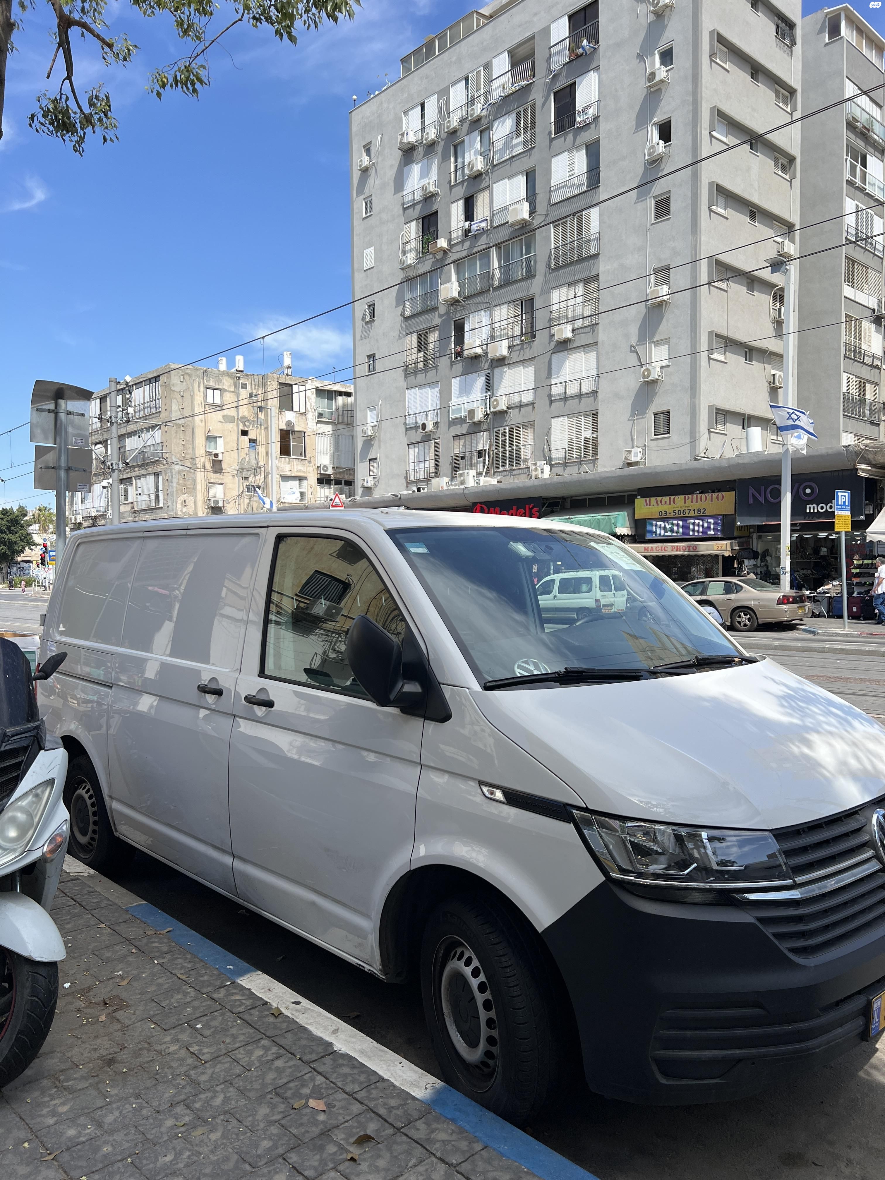 מודעת רכב פולקסווגן טרנספורטר