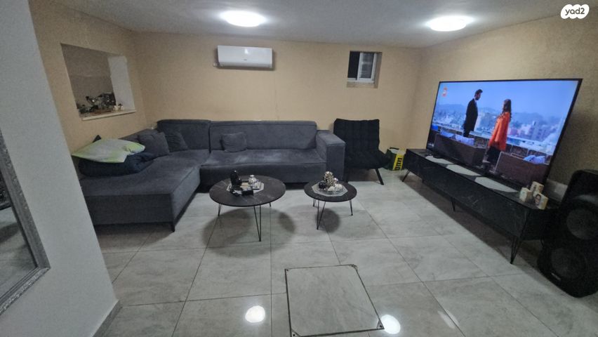 בית פרטי/ קוטג', לילינבלום 71, קרית בנימין, קרית אתא