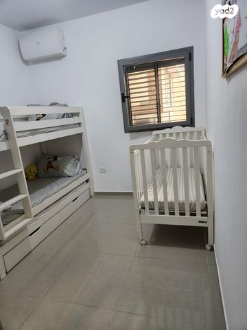 דירה, הרב צבי יהודה 9, באבוב, בת ים