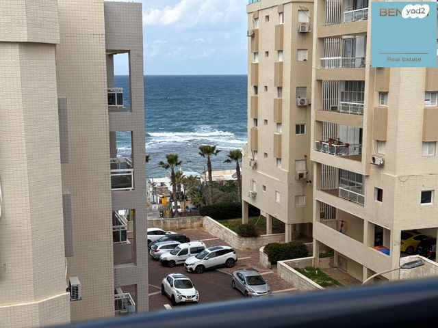 דירה, הרצל, בת ים