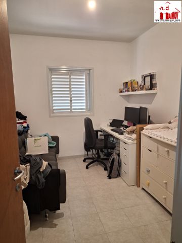 דירה, סמטת היסמין, נווה יהושע, ערמונים, רמת גן