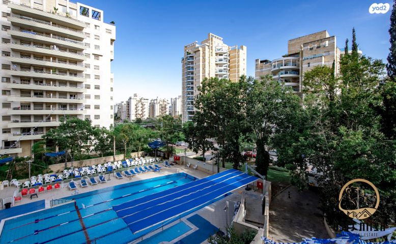 דירה, גבעת שמואל