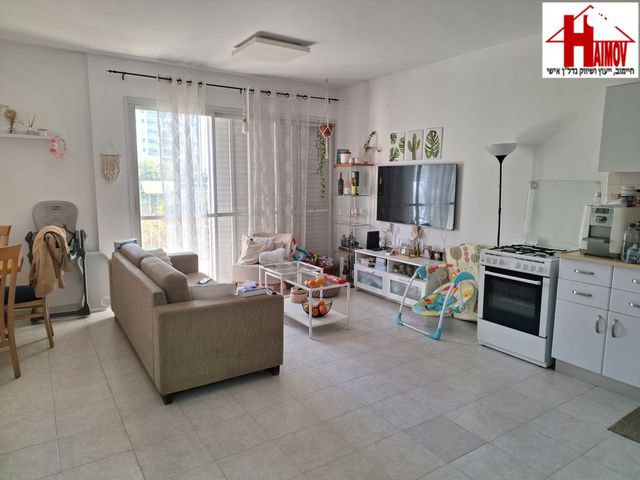 דירה, סמטת היסמין, נווה יהושע, ערמונים, רמת גן