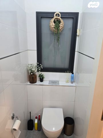 בית פרטי/ קוטג', שלום עותמי, מרמורק, רחובות