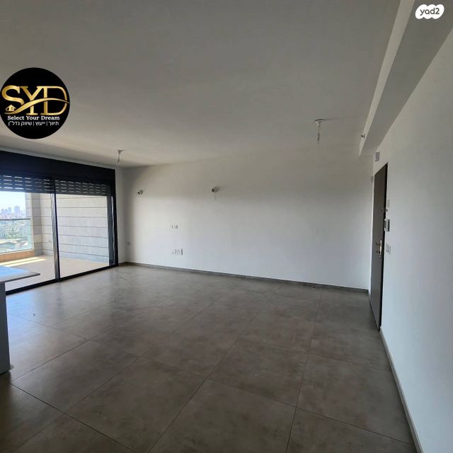 דירה, יצחק שמיר, רמת הדר, גבעת שמואל