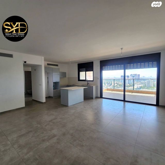 דירה, יצחק שמיר, רמת הדר, גבעת שמואל