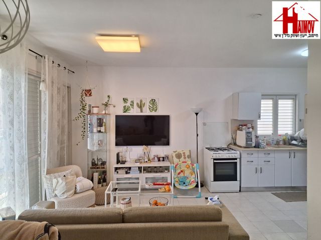 דירה, סמטת היסמין, נווה יהושע, ערמונים, רמת גן