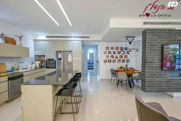 דירת גן, שבטי ישראל, מוריה, מודיעין מכבים רעות