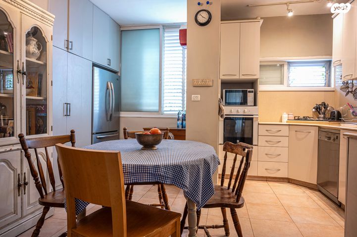 דירה, מהרש"ק יהודה, חברת חשמל, גבעתיים