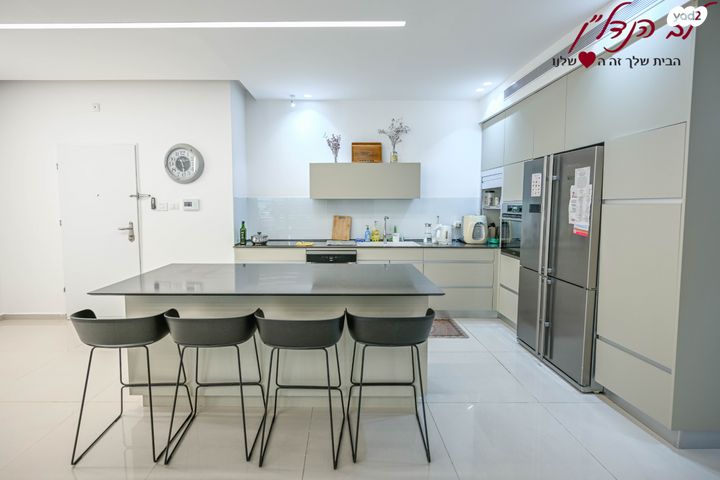 דירת גן, שבטי ישראל, מוריה, מודיעין מכבים רעות