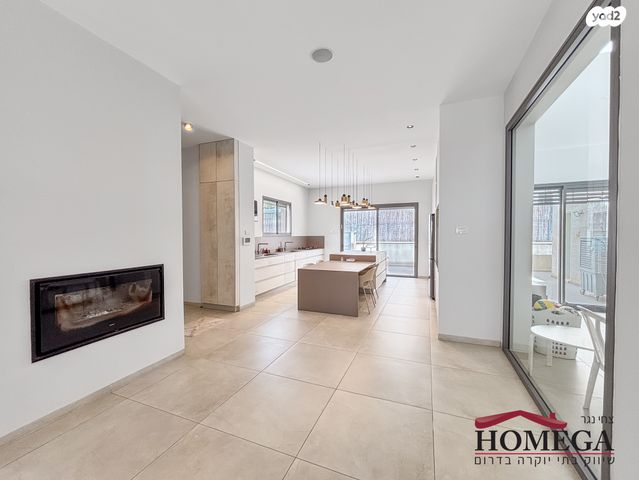 בית פרטי/ קוטג', מיתר / כרמית