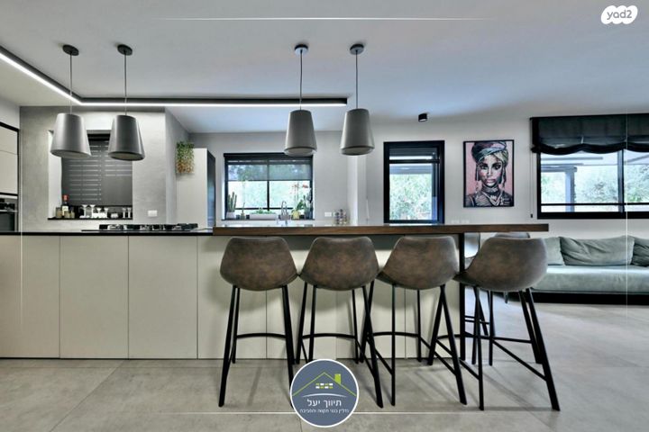 דירת גן, נחל גמלא, עבר הירדן, קרית אונו