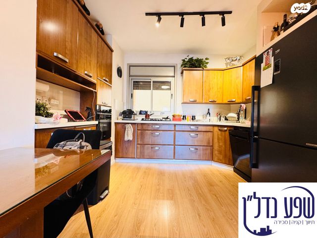 דירה, המרגנית, קרית אילון, חולון