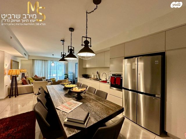 דירה, שדרות אבא חושי, סביוני הכרמל, חיפה