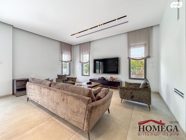 בית פרטי/ קוטג', מיתר / כרמית